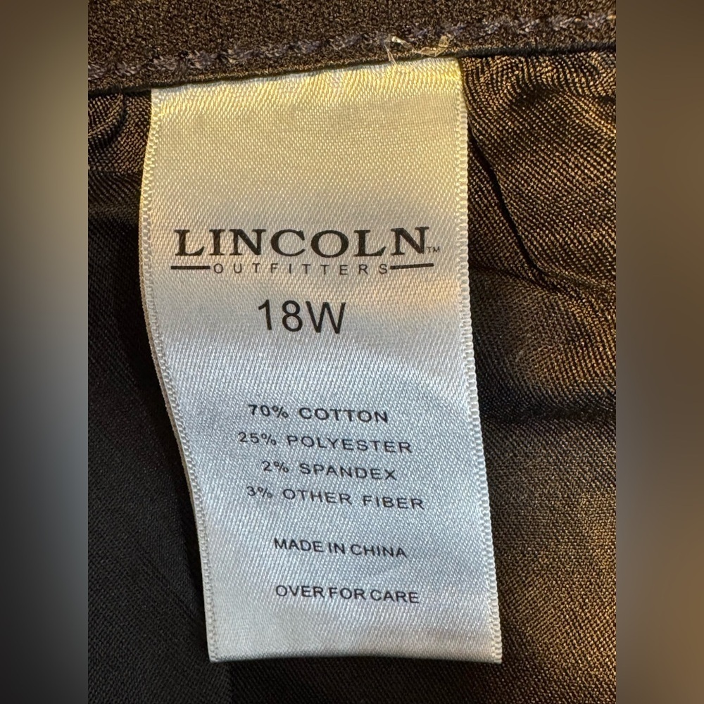 Classic Blue Women's Straight Leg Jeans by Lincoln Outfitters - Picture 7 of 8